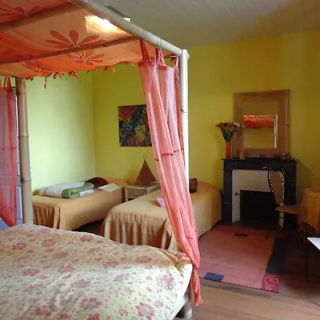 Les Vergers Du Faure Couette-café Chadurie