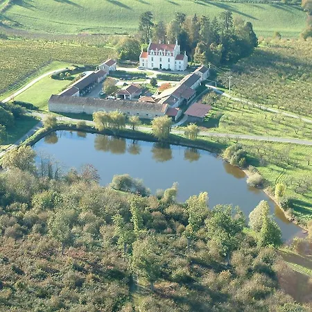Les Vergers Du Faure Couette-café *
