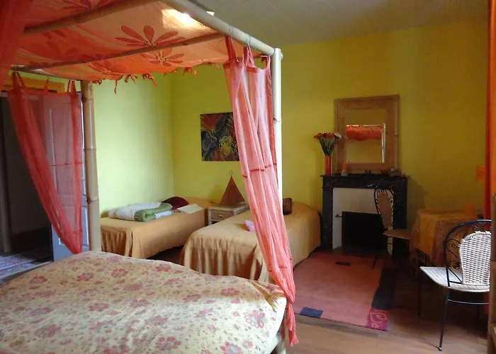 Les Vergers Du Faure Bed and Breakfast Chadurie