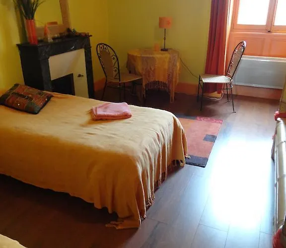 Les Vergers Du Faure Bed and Breakfast Chadurie