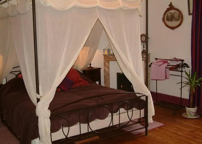 Les Vergers Du Faure Bed and Breakfast Chadurie